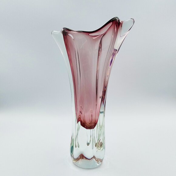 1970s Luxury Handcrafted Pink Vase in Murano Glass. Made in Italy - Picture 4 of 9